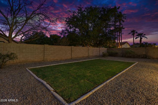 3945 S CACTUS WREN Drive, Chandler, AZ 85248