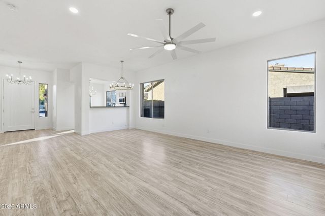 3945 S CACTUS WREN Drive, Chandler, AZ 85248