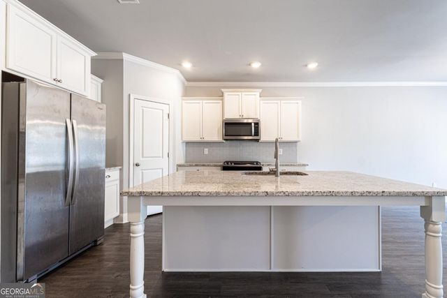 2414 Morgan Place Drive, Buford, GA 30519
