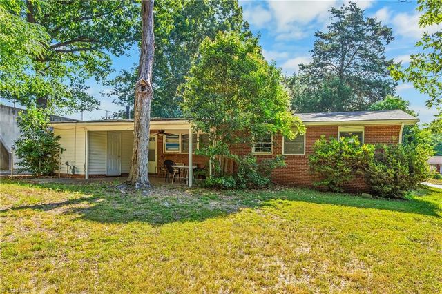 2704 Clement Street, Winston-salem, NC 27127