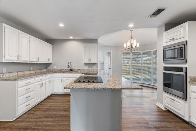 408 Gaddy Street, Farmersville, TX 75442