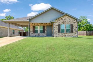 4275 Sunrise Drive, Paris, TX 75462