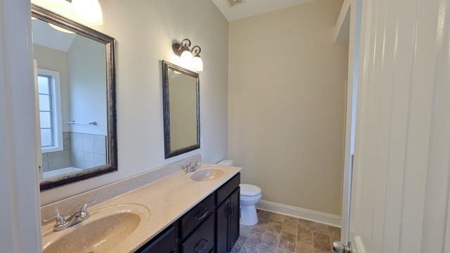 2298 Rattling Rd, Clarksville, TN 37040