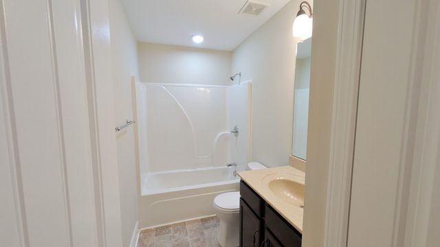 2298 Rattling Rd, Clarksville, TN 37040