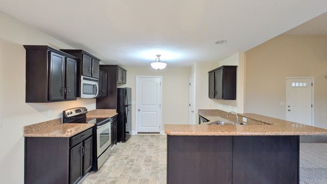 2298 Rattling Rd, Clarksville, TN 37040