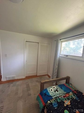 224 North North Edwards Avenue, Syracuse, NY 13206
