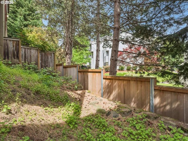 15545 Sw STONE RIDGE Cir, Beaverton, OR 97007
