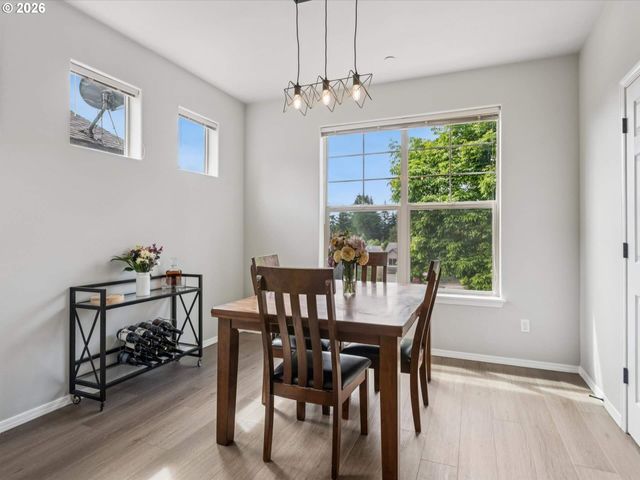 15545 Sw STONE RIDGE Cir, Beaverton, OR 97007