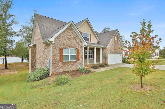 405 Lakeview Way, Lagrange, GA 30241