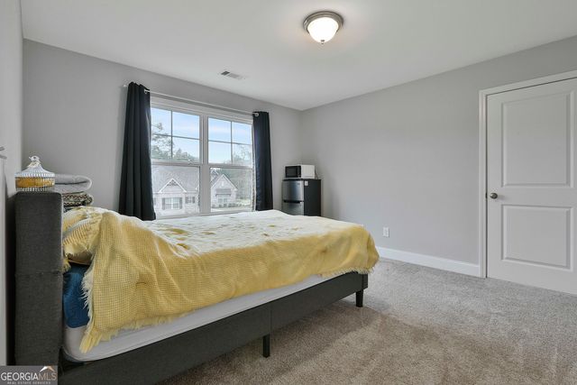 405 Lakeview Way, Lagrange, GA 30241