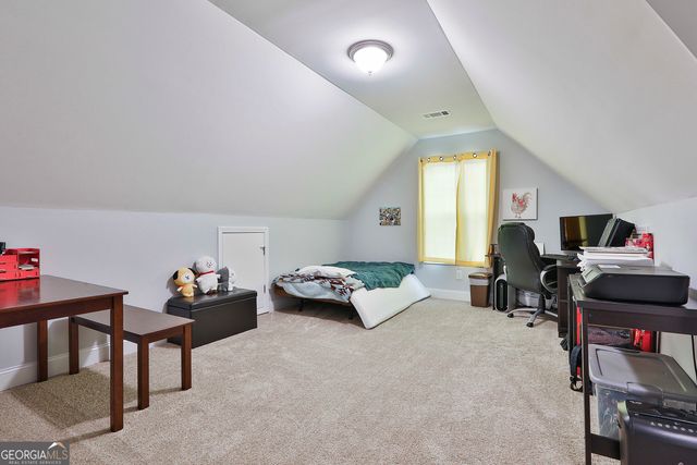 405 Lakeview Way, Lagrange, GA 30241