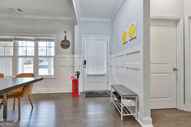 405 Lakeview Way, Lagrange, GA 30241