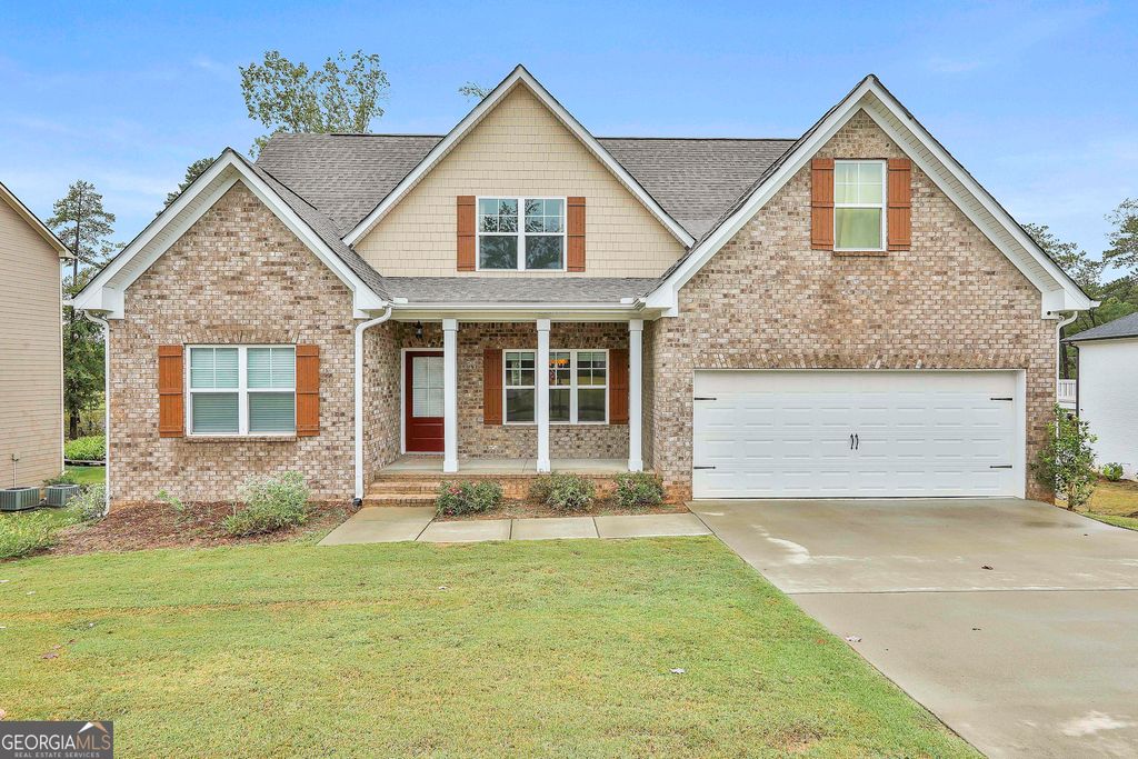 405 Lakeview Way, Lagrange, GA 30241
