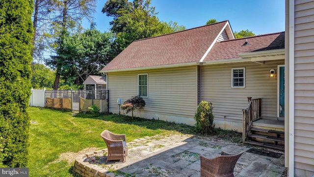 73 WASHINGTON ST, Dover, DE 19901