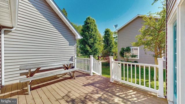 73 WASHINGTON ST, Dover, DE 19901