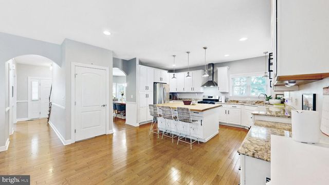 73 WASHINGTON ST, Dover, DE 19901