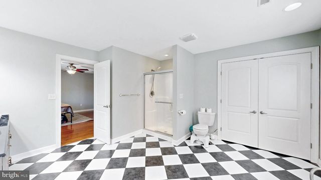 73 WASHINGTON ST, Dover, DE 19901