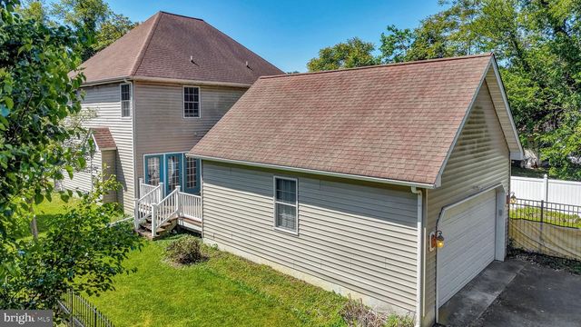 73 WASHINGTON ST, Dover, DE 19901