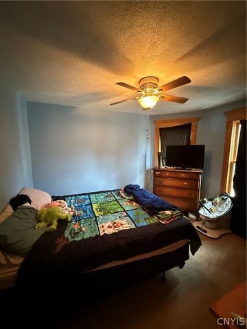 12 Woodruff Place, Auburn, NY 13021