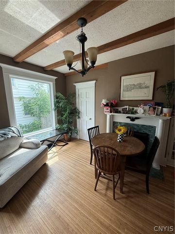 12 Woodruff Place, Auburn, NY 13021
