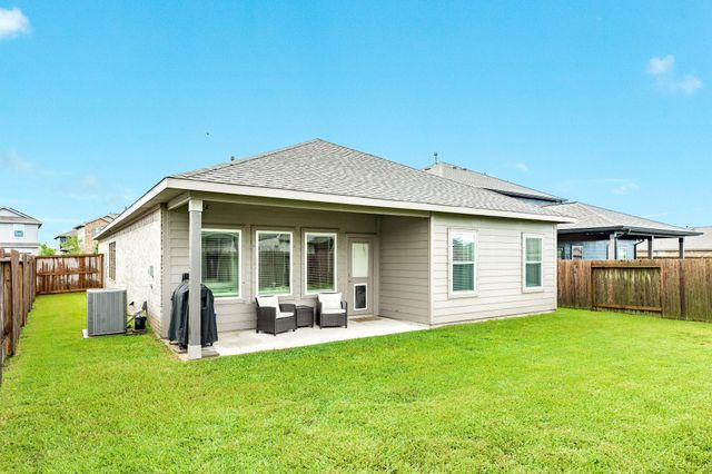 10514 Watershed Drive, Rosharon, TX 77583