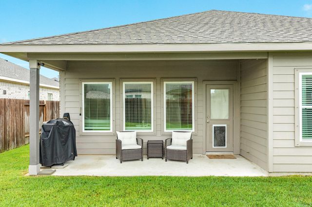 10514 Watershed Drive, Rosharon, TX 77583