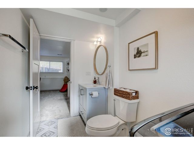 613 E 50th St, Loveland, CO 80538