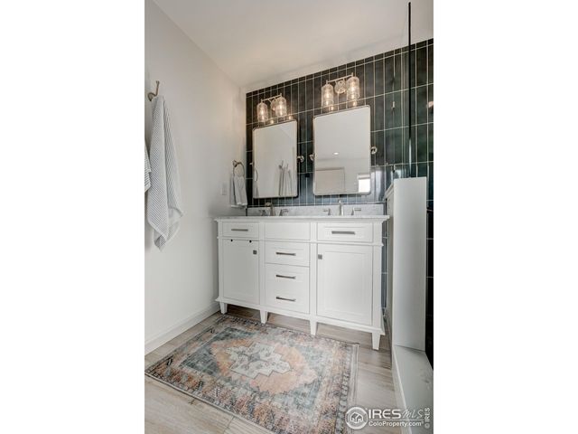 613 E 50th St, Loveland, CO 80538