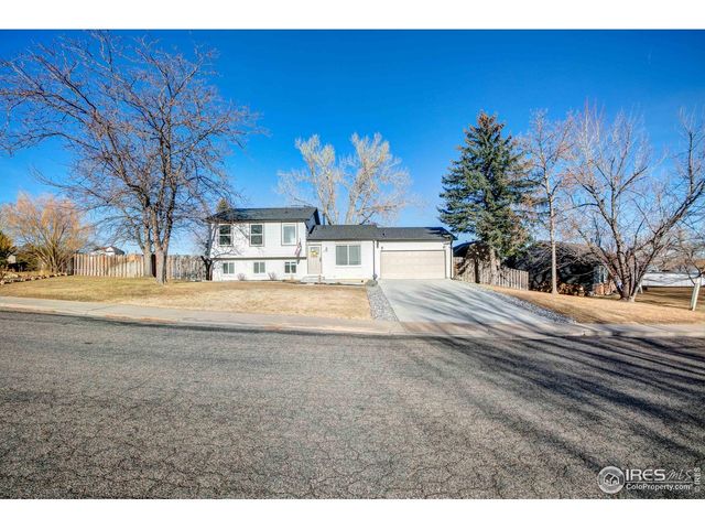 613 E 50th St, Loveland, CO 80538
