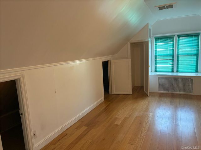 6911 180th Street, Fresh Meadows, NY 11365