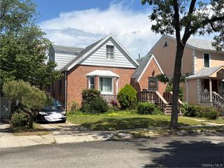 6911 180th Street, Fresh Meadows, NY 11365