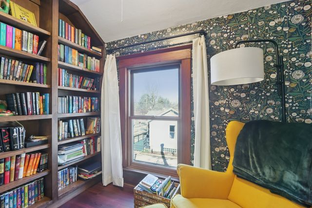 108 Grove Avenue, Genoa City, WI 53128