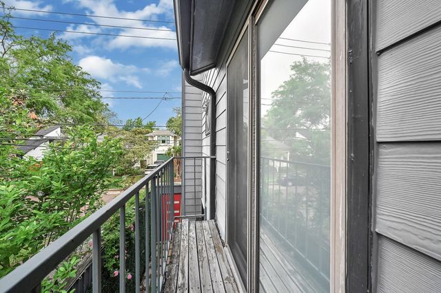 2100 Commonwealth Street, Houston, TX 77006