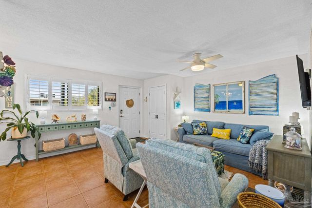 600 Scenic Hwy 323, Pensacola, FL 32503