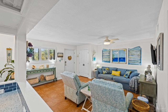 600 Scenic Hwy 323, Pensacola, FL 32503