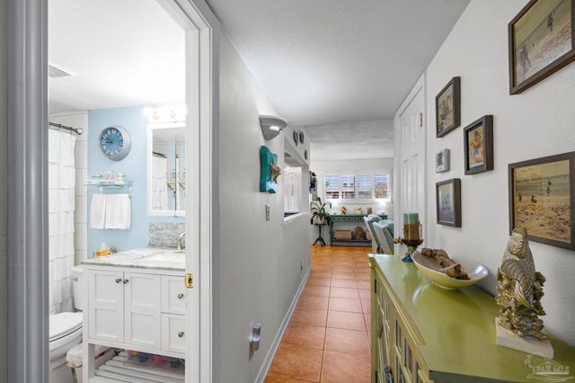 600 Scenic Hwy 323, Pensacola, FL 32503