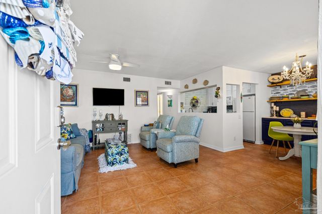 600 Scenic Hwy 323, Pensacola, FL 32503