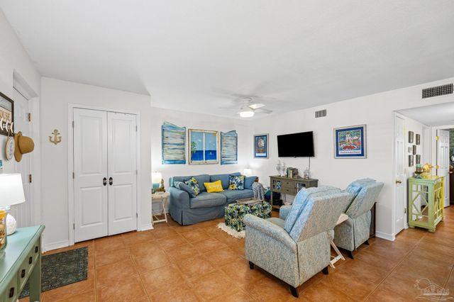 600 Scenic Hwy 323, Pensacola, FL 32503