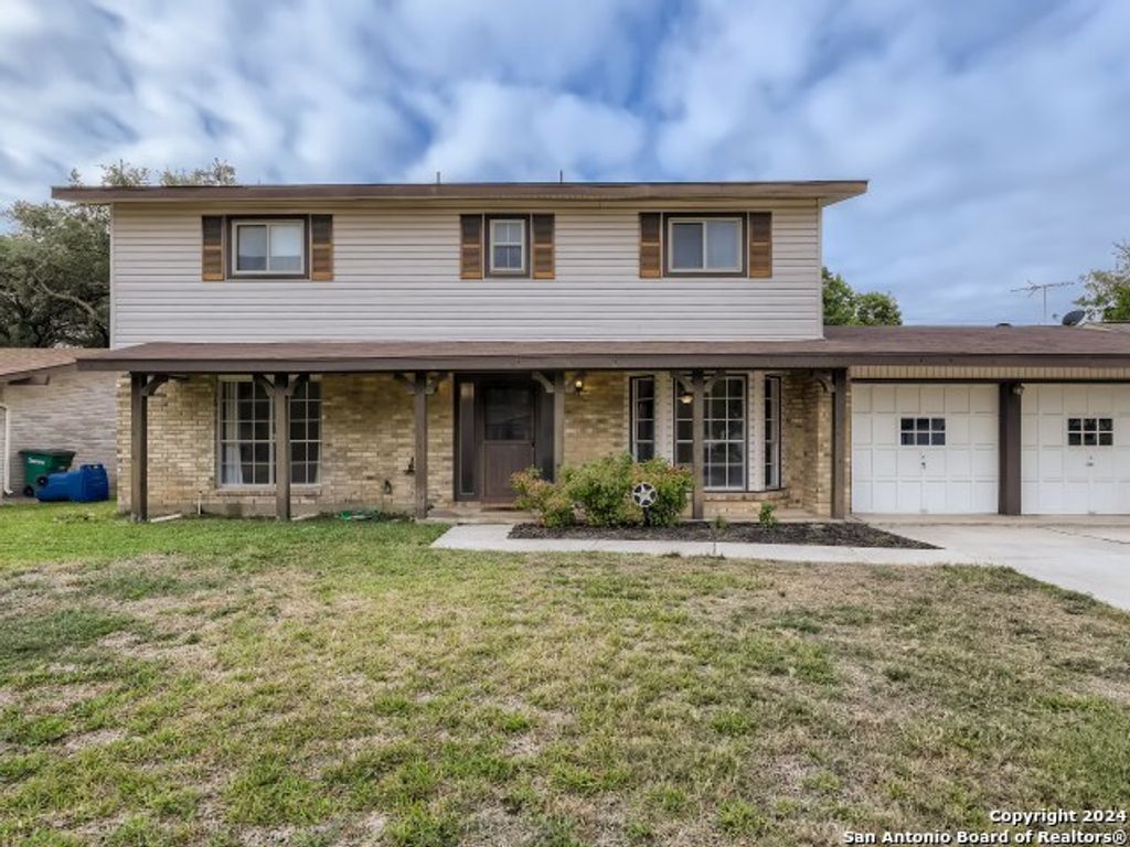 9827 GEMINI DR, San Antonio, TX 78217