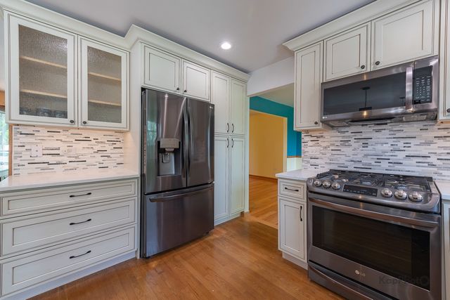 1450 Parkside Drive, Bolingbrook, IL 60490