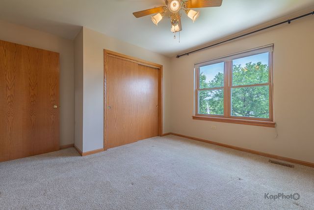1450 Parkside Drive, Bolingbrook, IL 60490