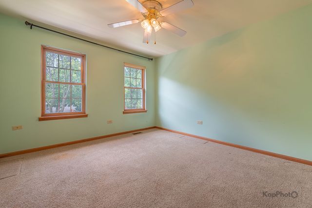 1450 Parkside Drive, Bolingbrook, IL 60490