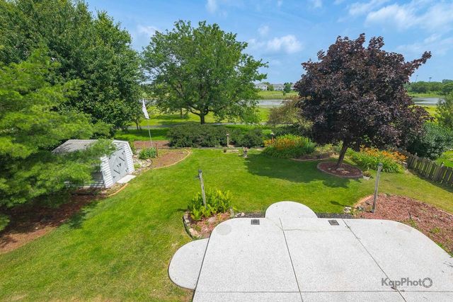 1450 Parkside Drive, Bolingbrook, IL 60490