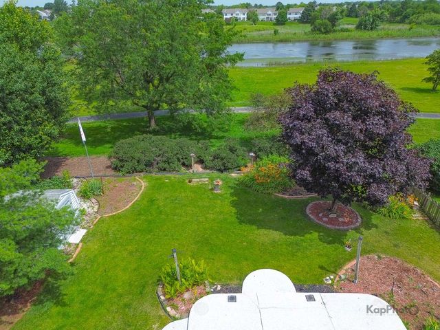 1450 Parkside Drive, Bolingbrook, IL 60490
