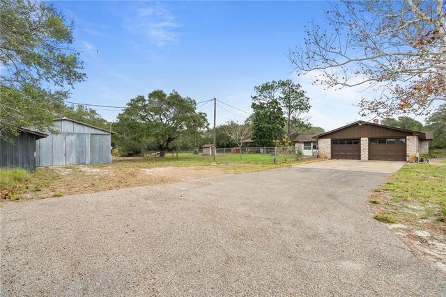 1806 Mooney Lane, Ingleside, TX 78362