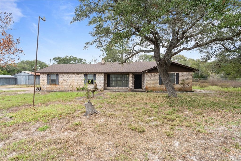1806 Mooney Lane, Ingleside, TX 78362