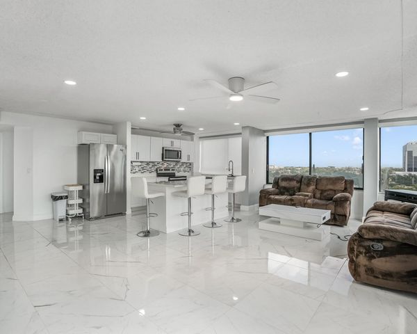 1500 Presidential Way 806, West Palm Beach, FL 33401