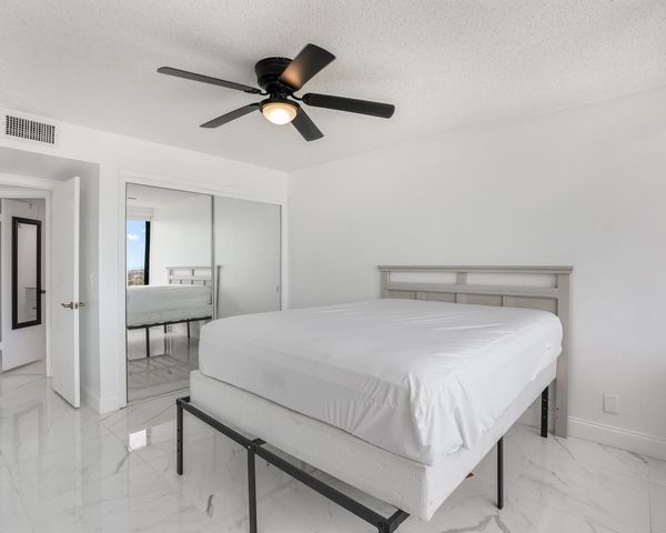 1500 Presidential Way 806, West Palm Beach, FL 33401