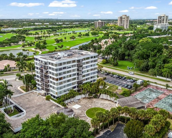 1500 Presidential Way 806, West Palm Beach, FL 33401