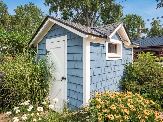3081 Greenlawn Avenue NE, Millersport, OH 43046